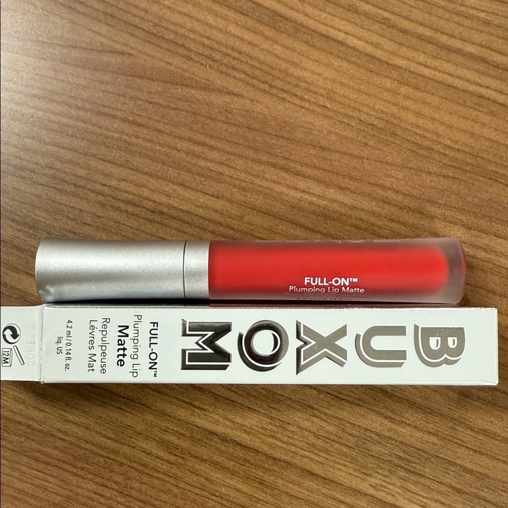 Buxom Full-On Plumping Lip Matte in Drop Some $
